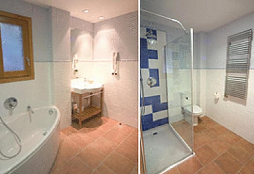 Hostal Les Roquetes 케랄브스 객실 사진